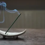 【線香】煙の動き｜意味｜スピリチュアル｜吉兆