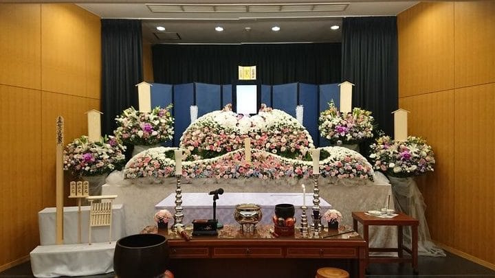 お葬式のしおん