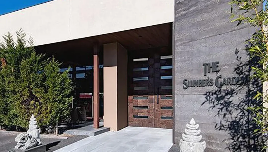 中本葬祭勝浦斎場ザ・スランバーズガーデン